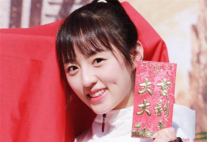 虫图腾段小娥是谁演的 丁翔南资料及剧中人设结局被扒_欧阳燕_潘俊