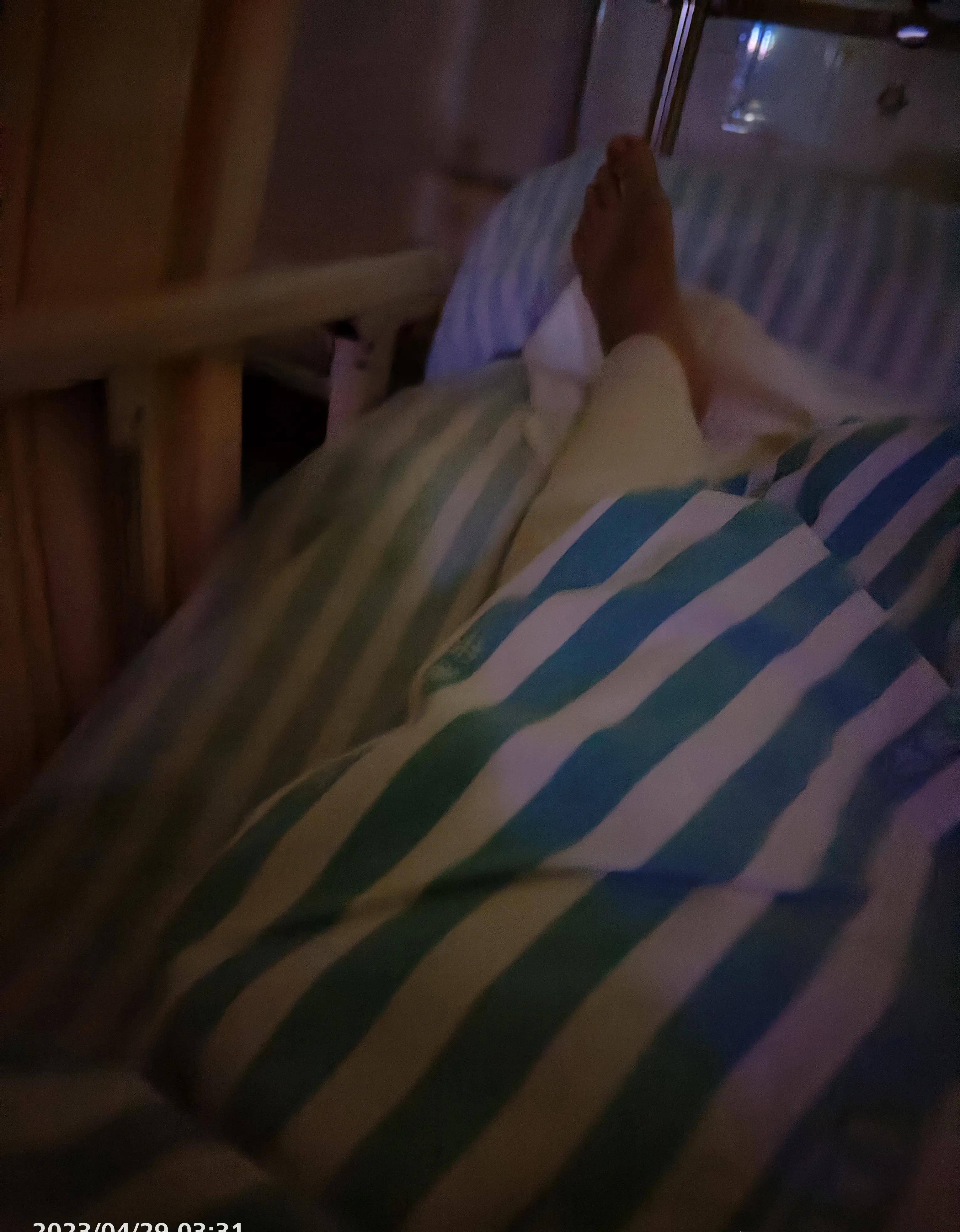 终于体验锥心刺骨的痛是啥感受,两天两夜没合眼,人间炼狱般折磨_医生