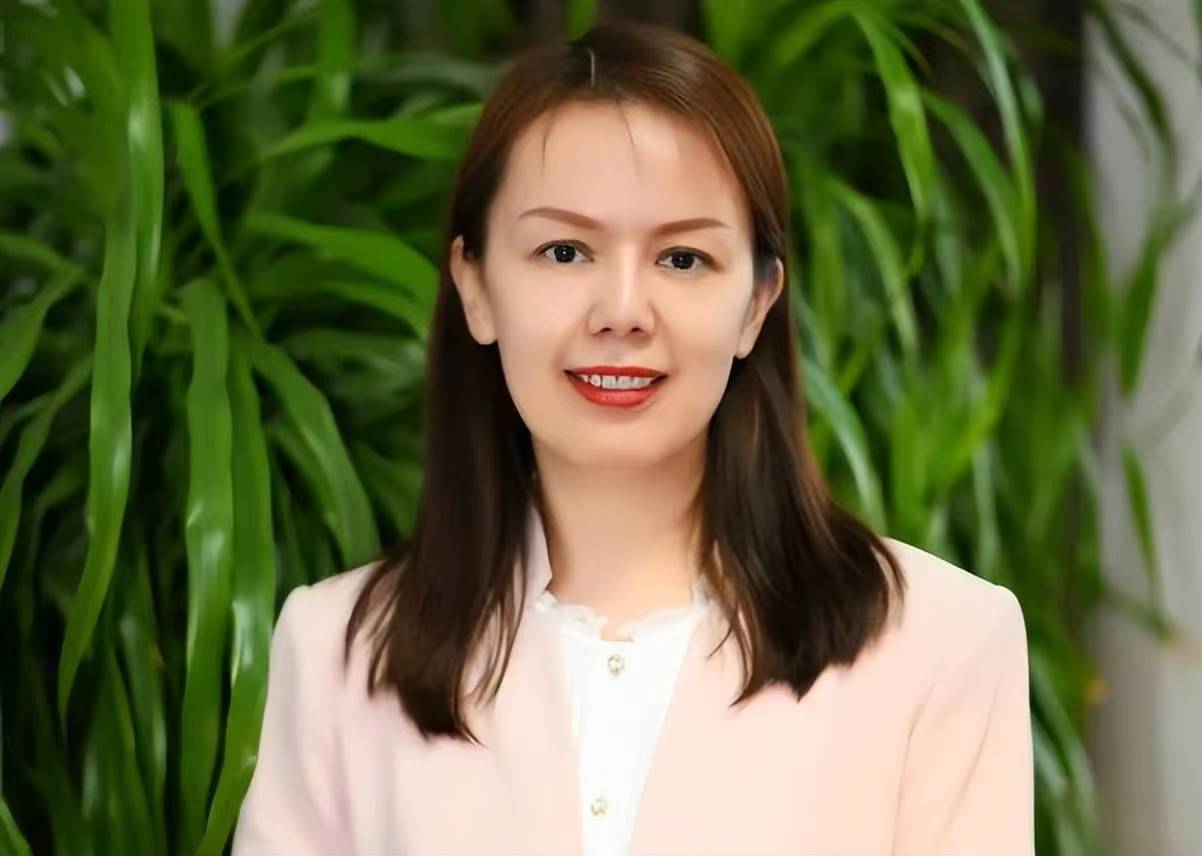 全国首位75后教育厅厅长,长相端庄优雅,履历让人眼前一亮_司马义_工作