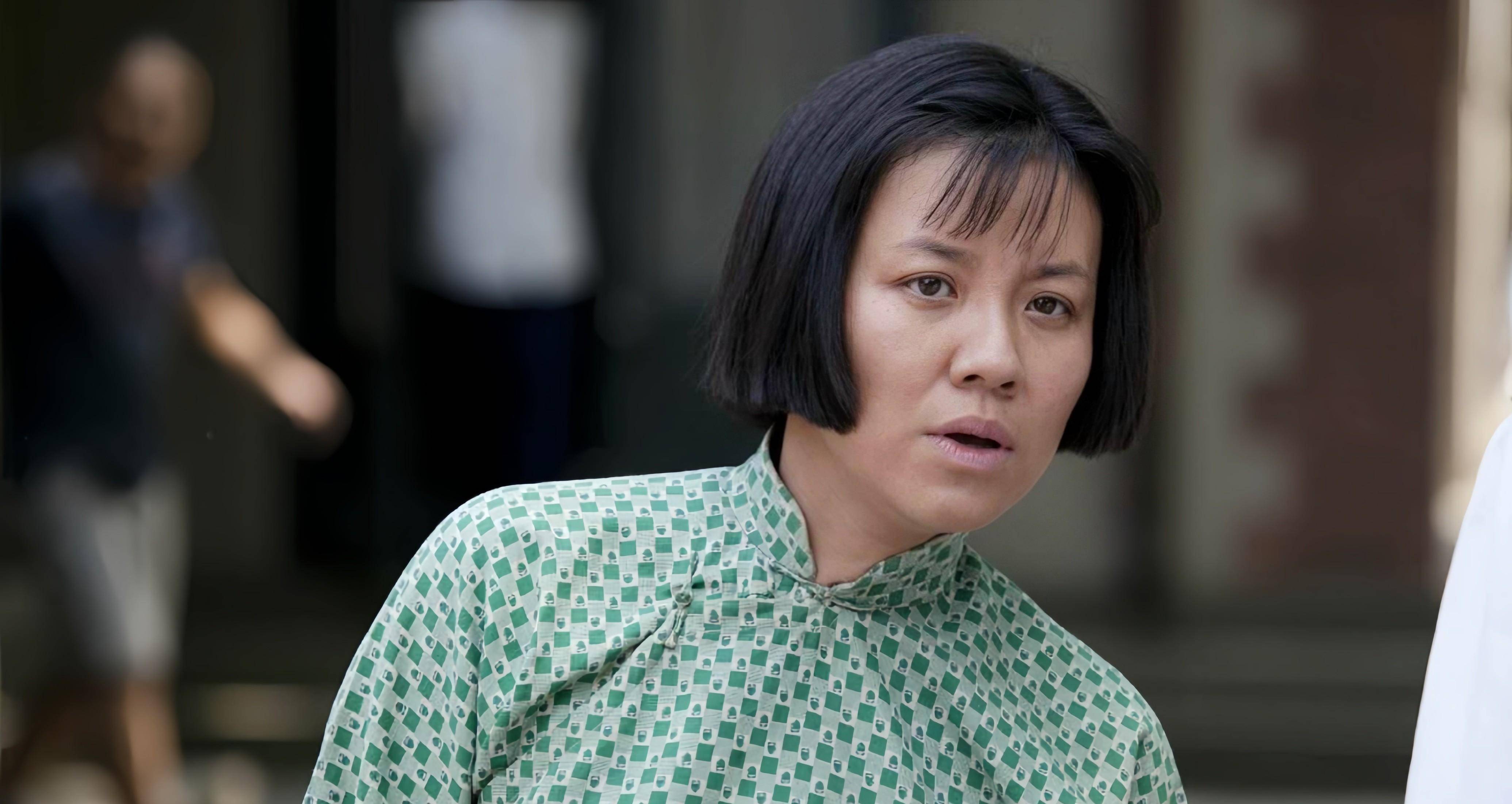 她们戏里土掉渣,现实中原来这么美,反差太大不敢认_德福_刘琳_江德华