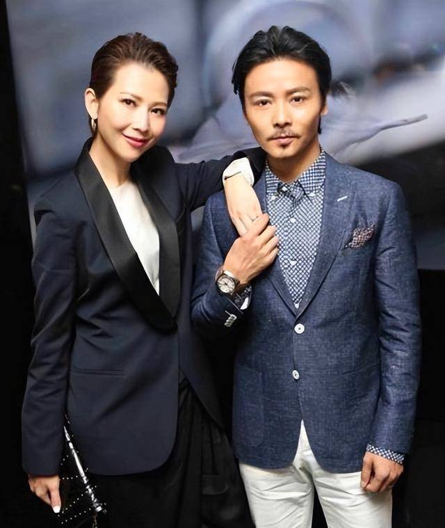 蔡少芬放弃上海3000万豪宅,回香港80平小屋里蜗居,她究竟图什么_外界