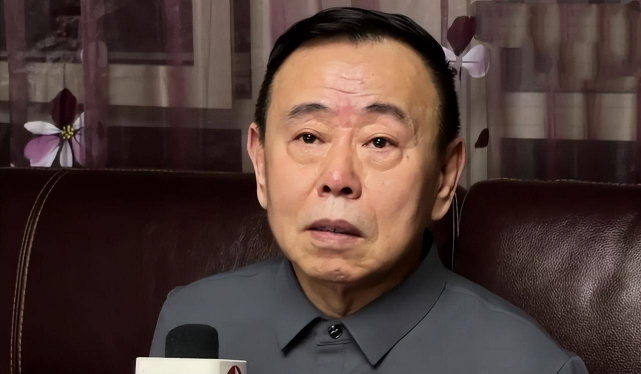 潘长江从"德艺双馨的老艺术家"到"声名狼藉",他做错了什么?