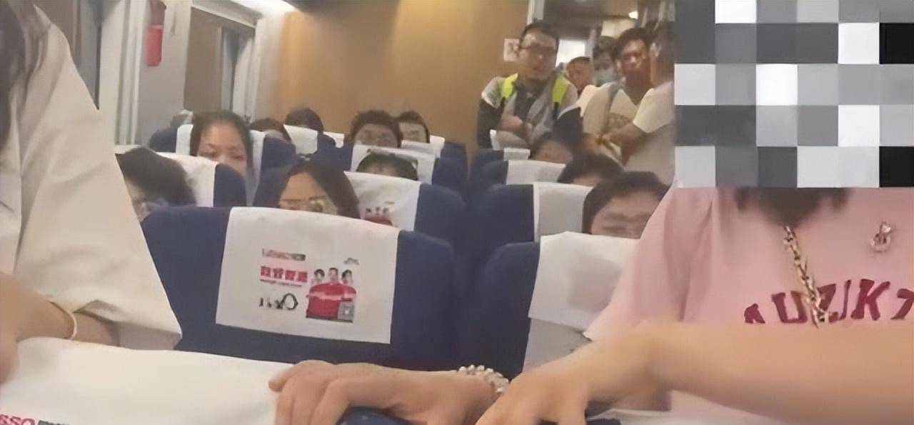 原创            女子被掌掴还手遭警方认定“互殴”引热议：被打还手为何是互殴？-为情所困的女子叫什么