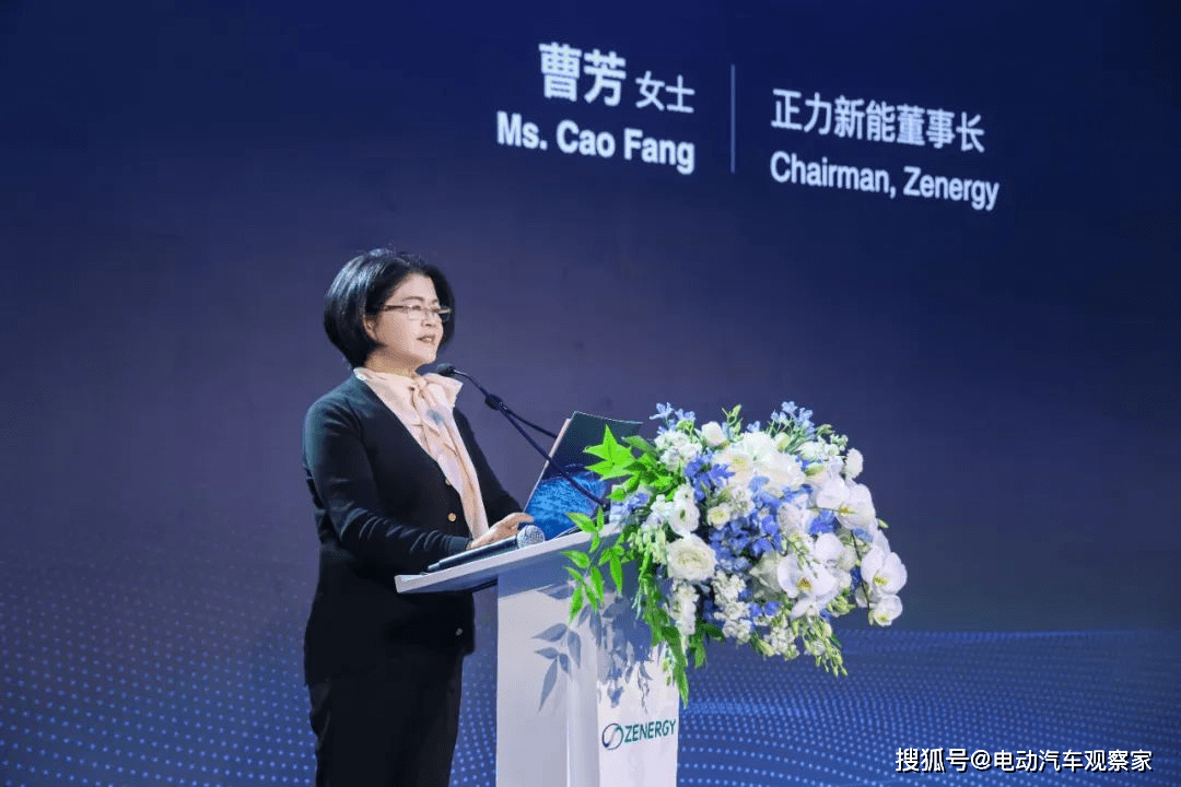 但她哥哥名扬天下,正是福耀玻璃创始人,"玻璃大王"曹德旺.