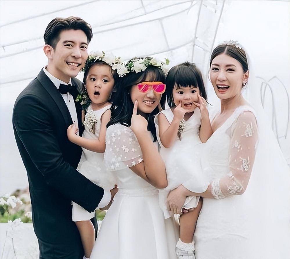 19年,小昭,殷素素息影多年,赵敏成三个孩子妈妈_苏有朋_高圆圆_张无忌