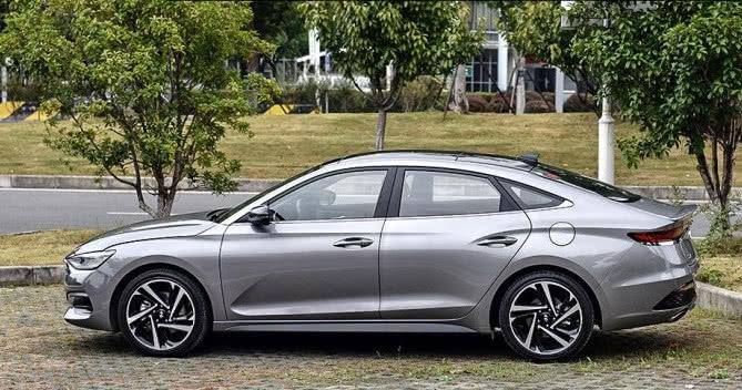 今天说的这款车就是现代菲斯塔lafesta!