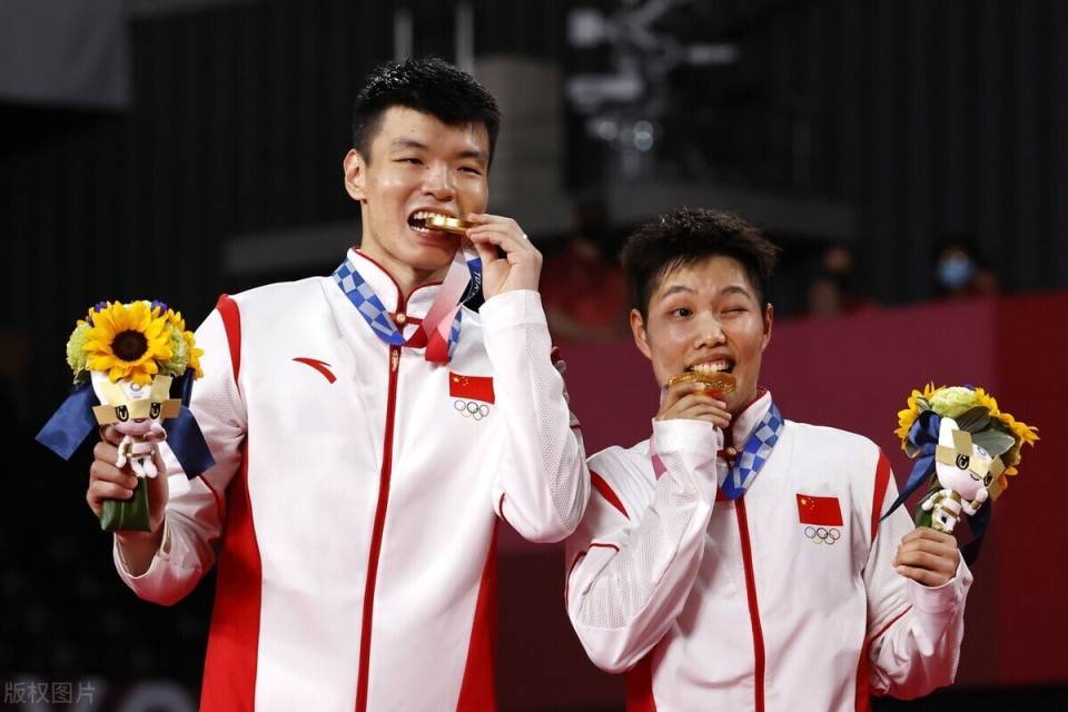 告别巴黎奥运 王懿律未延续一惯例 愿鸭哥明天更美好_混双_组合_生涯