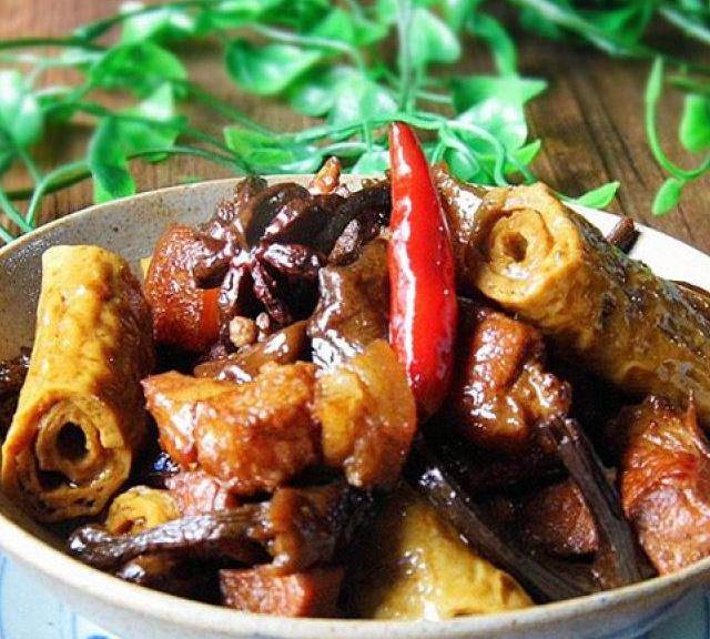 豆筋棍烧肉_桂皮_五花肉_白糖