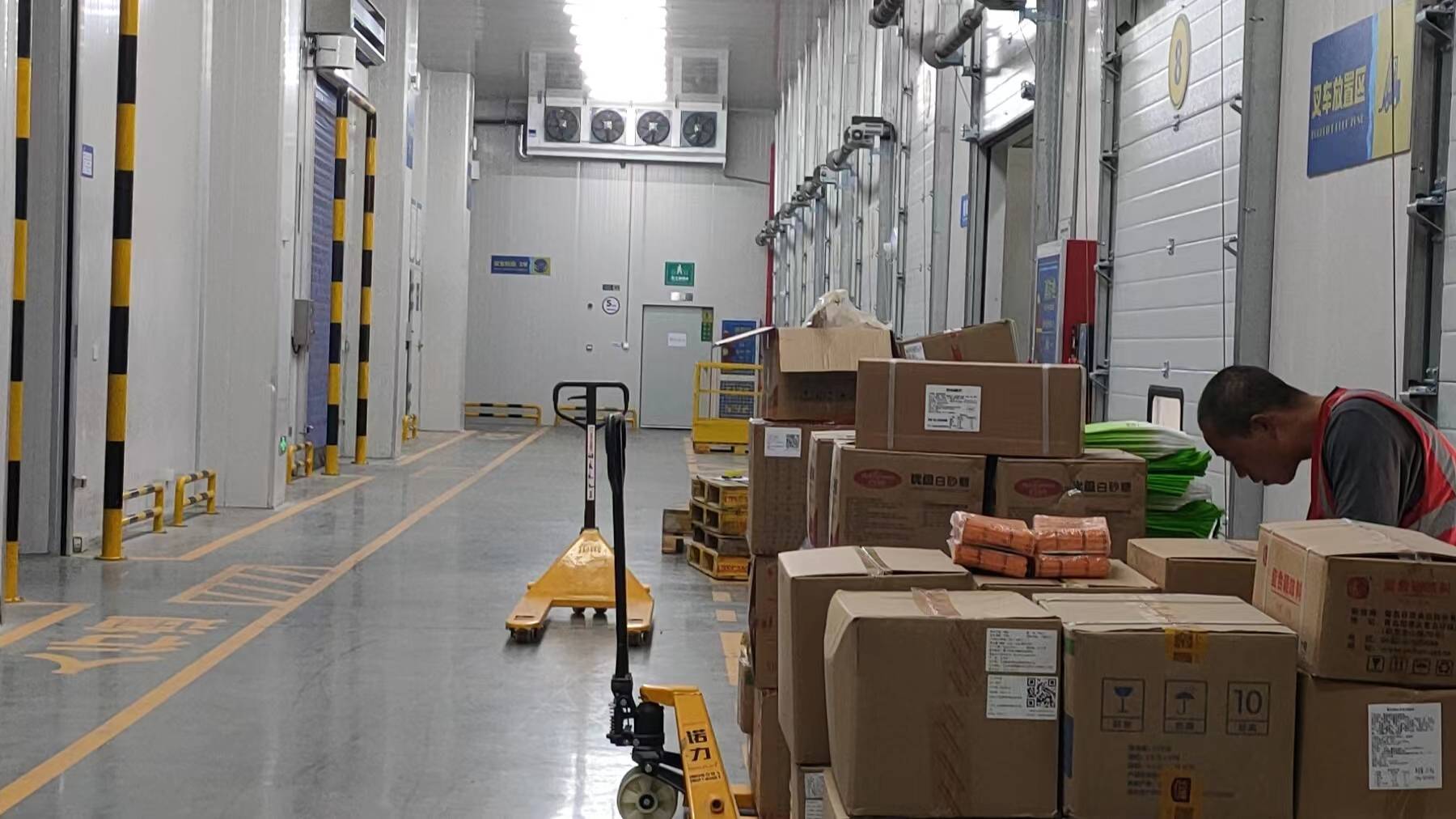 未来,我国冷库产业将从传统的人工操作,向着智自动化,无人化,智能化