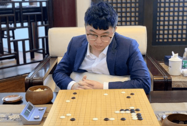 亞運會圍棋選拔賽:焦點戰楊鼎新勝李軒豪,柯潔出線形勢岌岌可危或將無