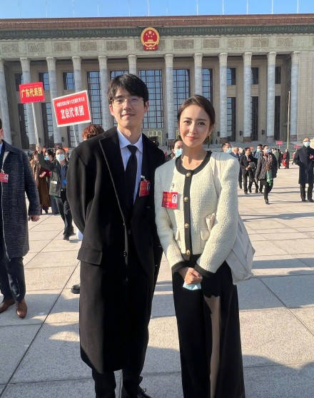 沈腾这傲娇的小表情,就这么被黄晓明和佟丽娅给曝光了_刘涛_吴仁腾