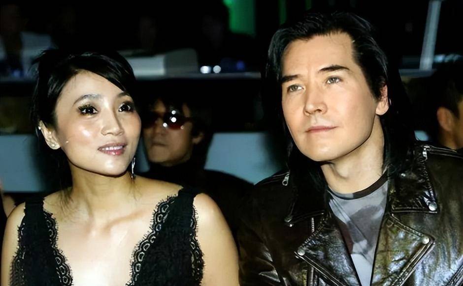 04.结语从年少相恋的叶倩文,到知性优雅的杨澜,还有成熟魅惑的胡因梦.