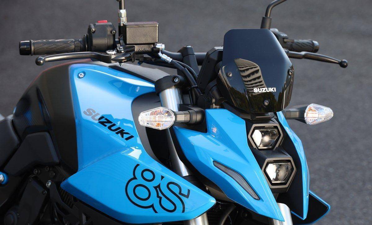 suzuki gsx-8s双脚着地性实测!详细规格展示_搜狐汽车_搜狐网