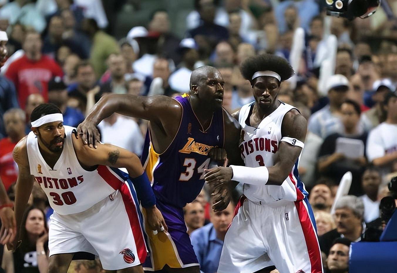 那些年那些队-2004年湖人队_奥尼尔_马龙_科比