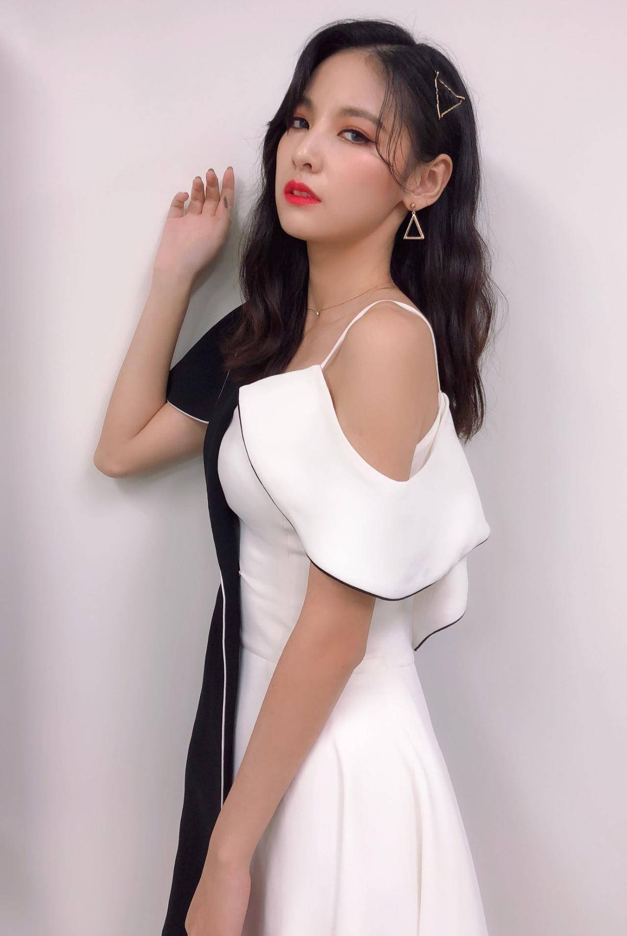 官宣学员名单,女学员集体住城堡,"腾讯爸爸"有钱真壕_刘梦_造型_照片