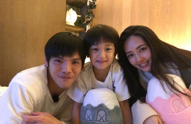 3对实习奶爸,只有他还跟萌娃有联系,称呼也没变_向佐_李亦航_孩子