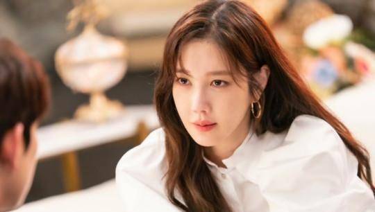 《顶楼》主角李智雅专访:我会回报大家的喜爱_沈秀莲_朱丹泰_动作