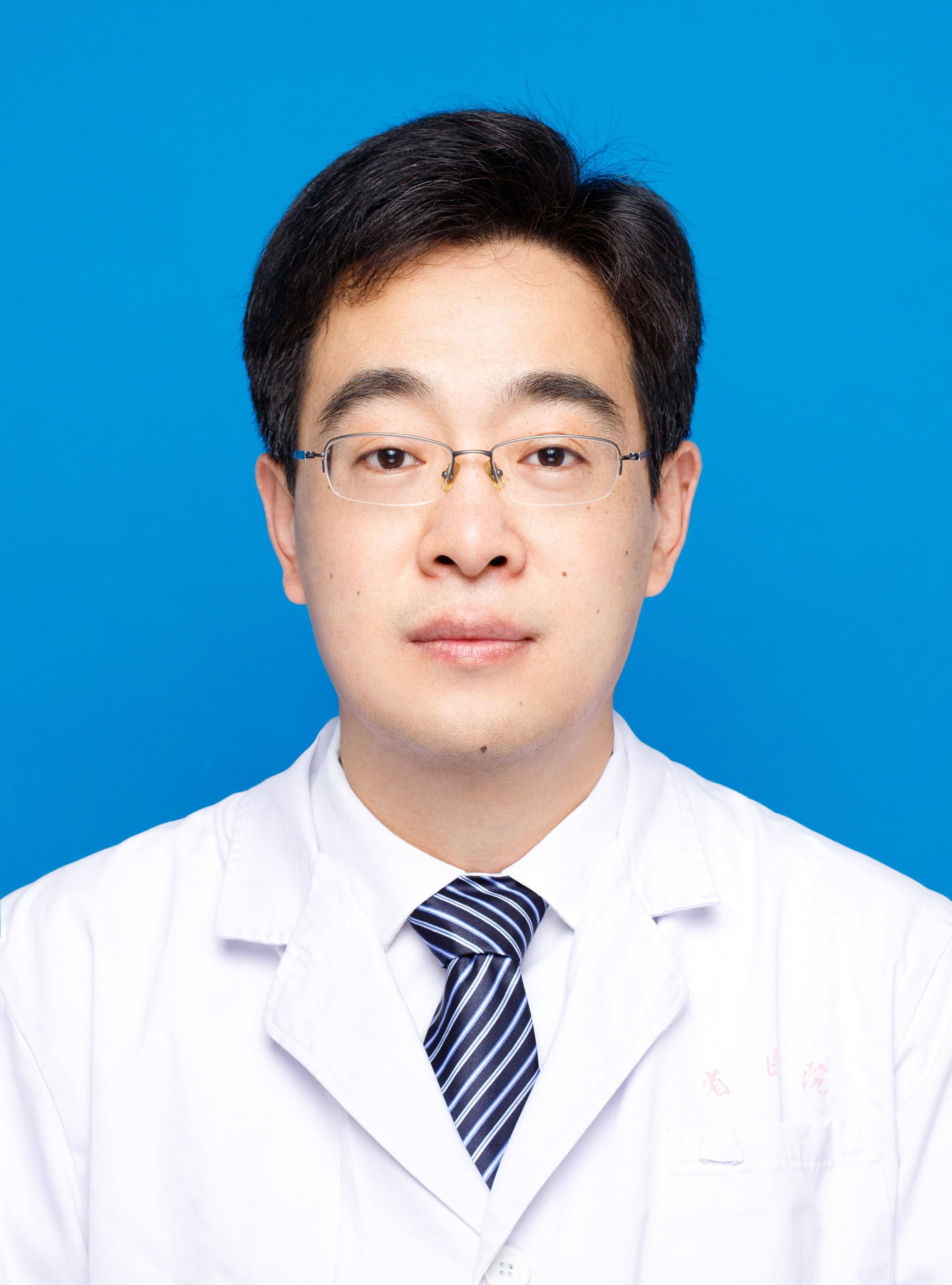 白头发不能拔拔一根长十根是真的吗?