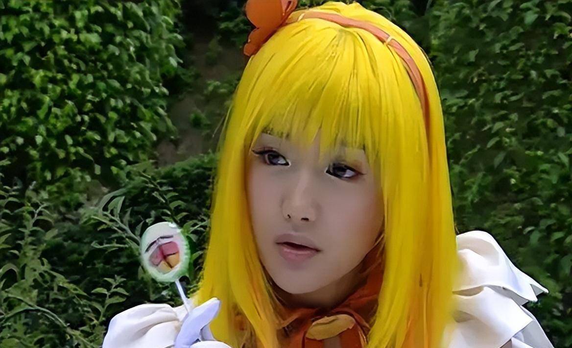 在剧中,小蓝姐姐可以说是非常的吸粉,人设和演技都很不错.