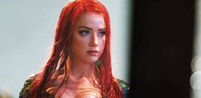 《海王》温情一幕:海后湄拉"母爱泛滥",温导被揽入怀中_电影_花絮