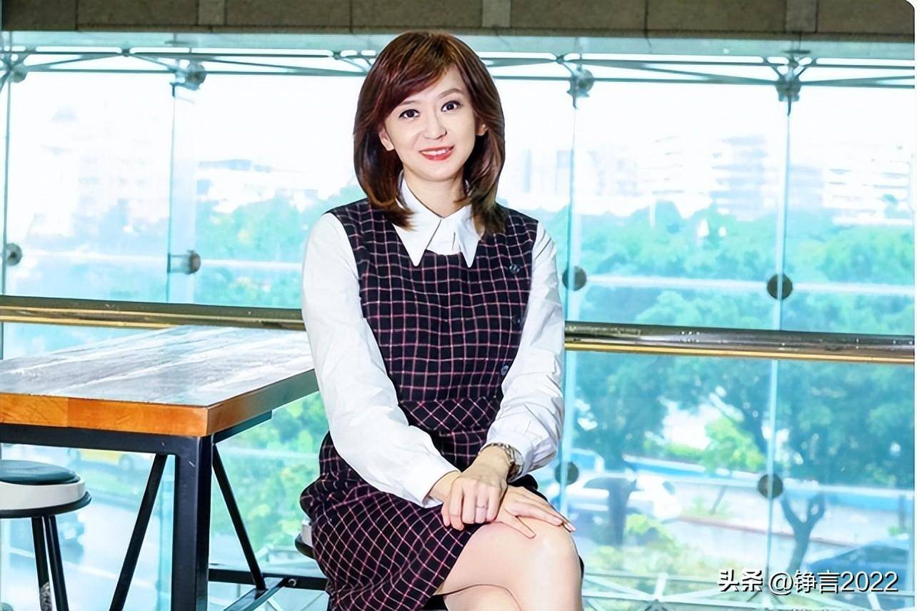 周玉琴嫁赖岳谦520放闪,婚纱照美爆了,爆夫妻一起追看这剧_中天_新闻