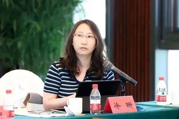 北京师范大学中国公益研究院徐珊发言左右滑动查看更多北京师范大学