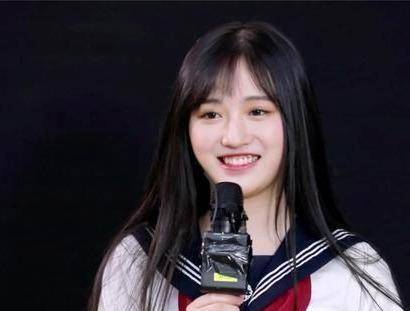 《青春有你2》选手亮相,snh48,bej48,akb48组合来