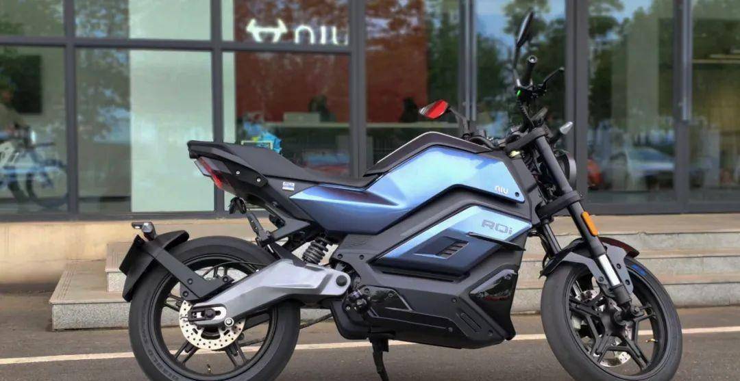 小牛电动再次领航新能源两轮行业-电动跨骑rqi即将量产上市!