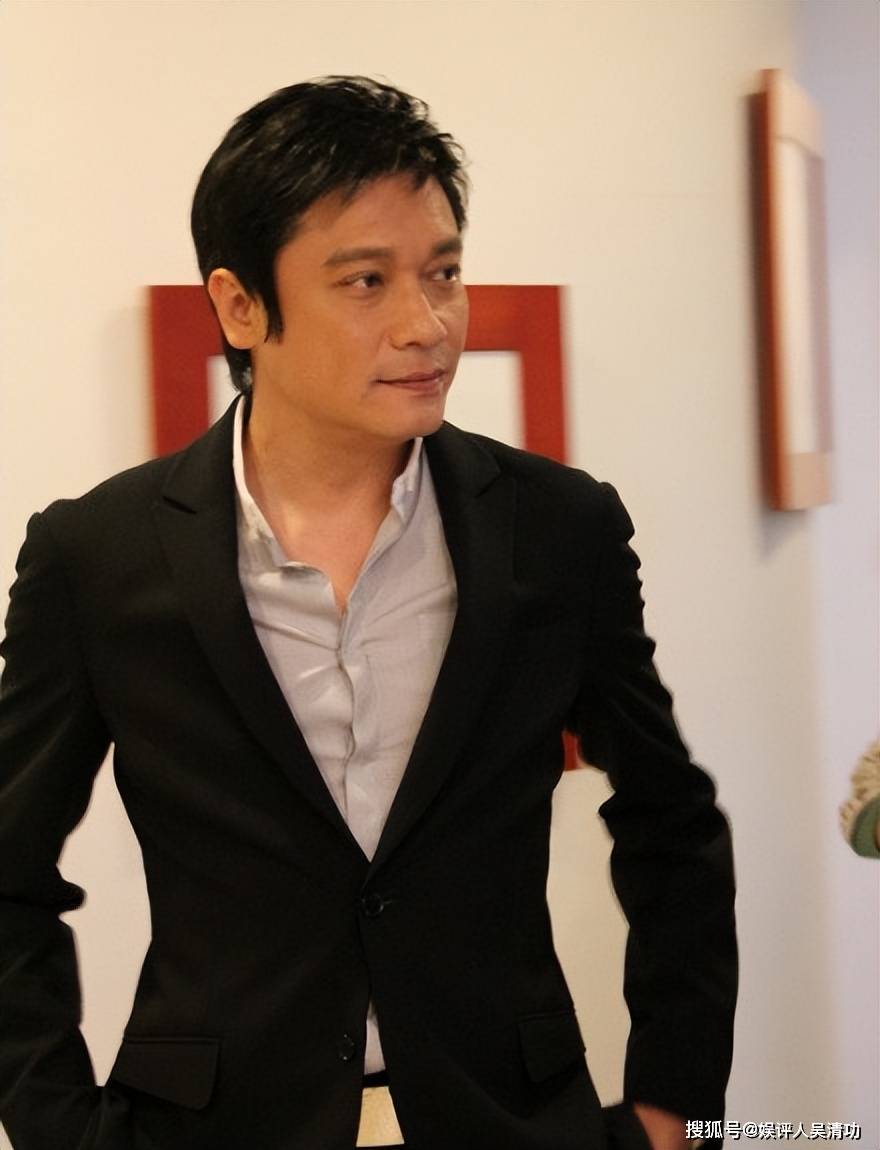 网传罗嘉良癌症晚期?庾澄庆心脏病恶化?徐静蕾在美国生女儿?