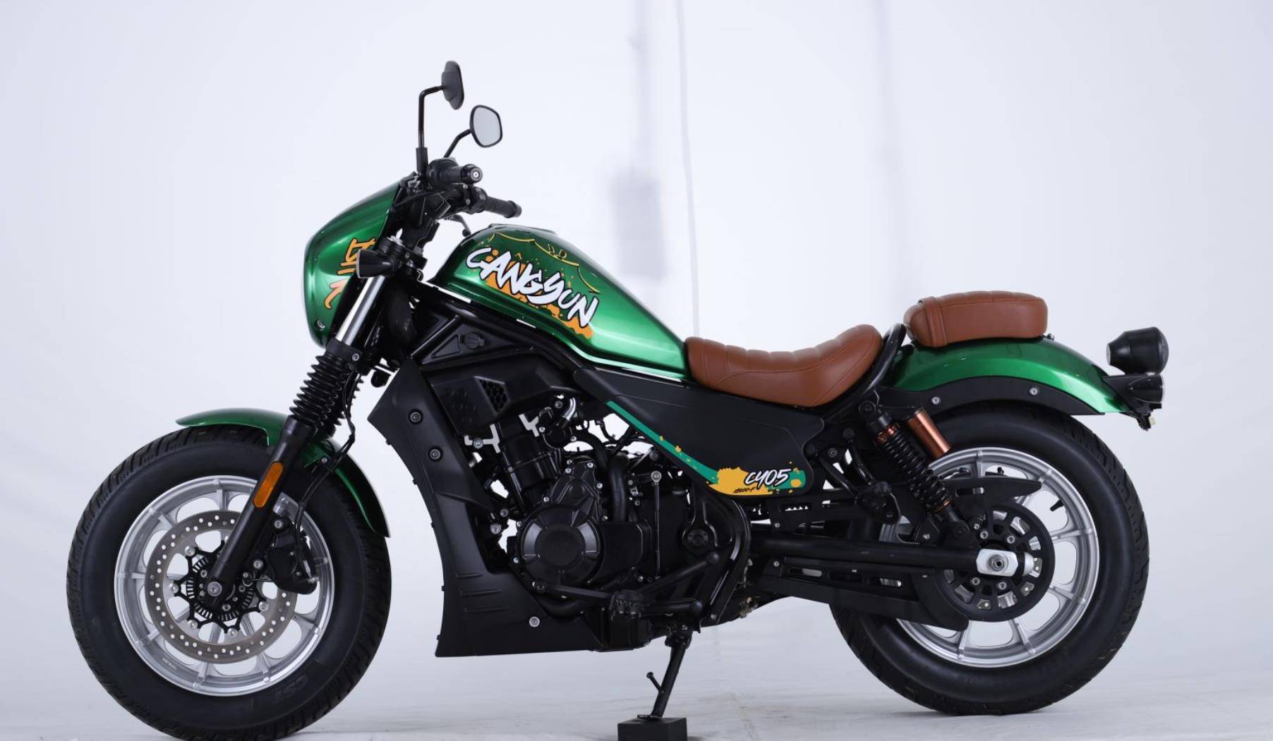 中排量双缸日式bobber,香帅苍云500max,外观更符国人审美_搜狐汽车