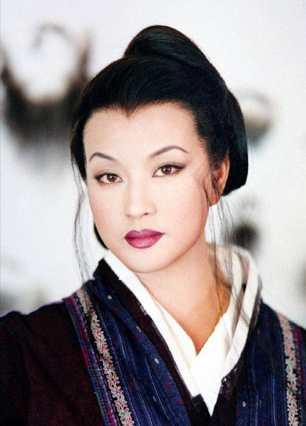燕国公主夷佶2:《火烧阿房宫》,1996年,刘晓庆投资,那年她46岁,除了