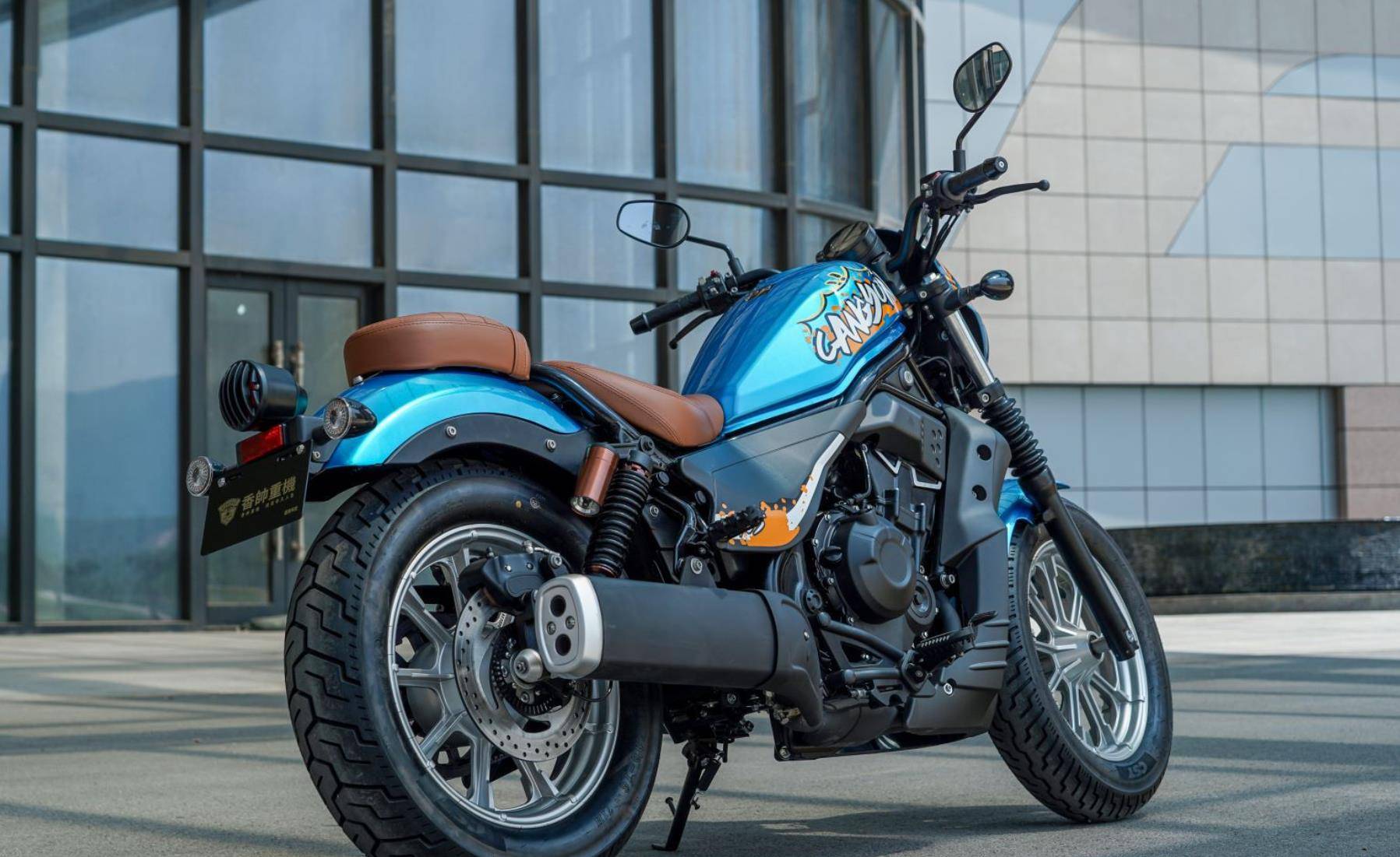 中排量双缸日式bobber,香帅苍云500max,外观更符国人审美_搜狐汽车