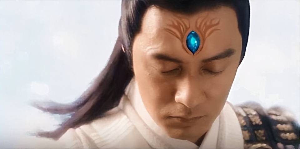 二郎神的第三只眼算左眼还是右眼?这只眼有视力吗?视力多少度?