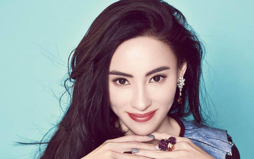 疑似张柏芝三胎容貌曝光,五官深邃混血感强,孩子生父究竟是谁?