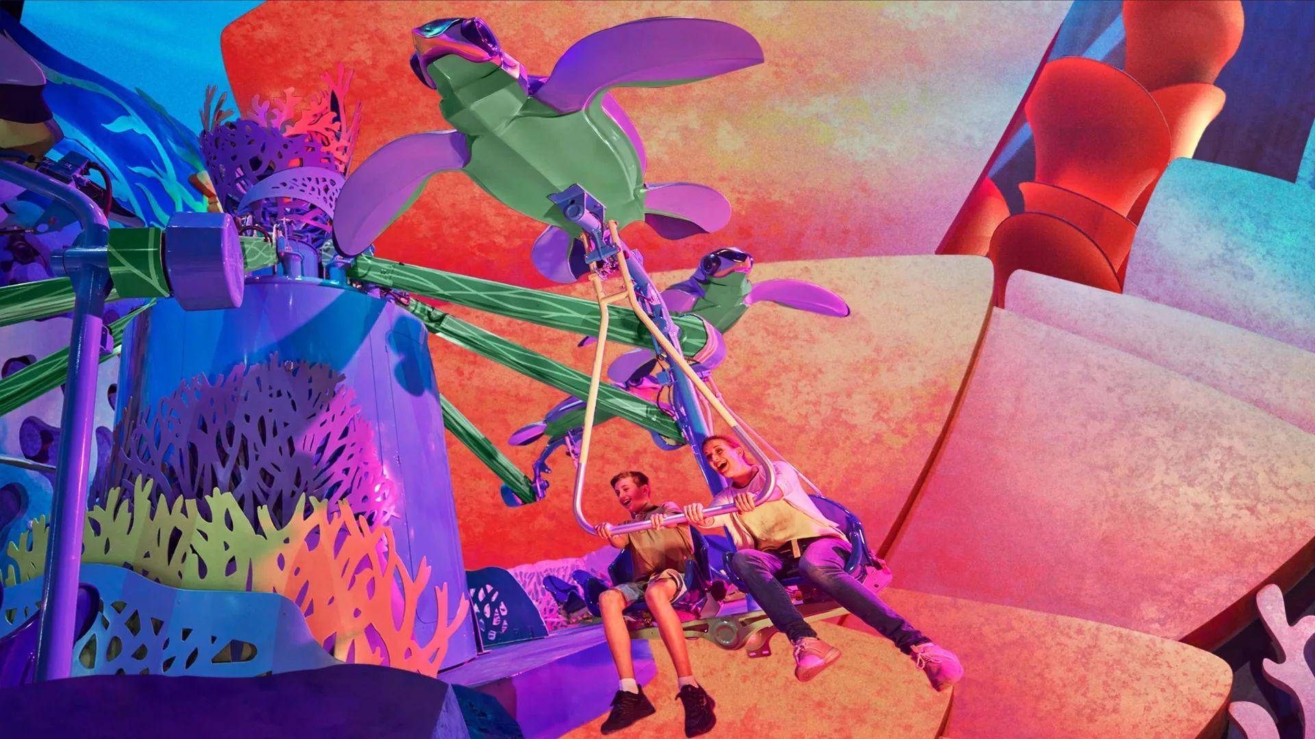 这两个游乐区分别称为kelp climb 和 explorers sea base.