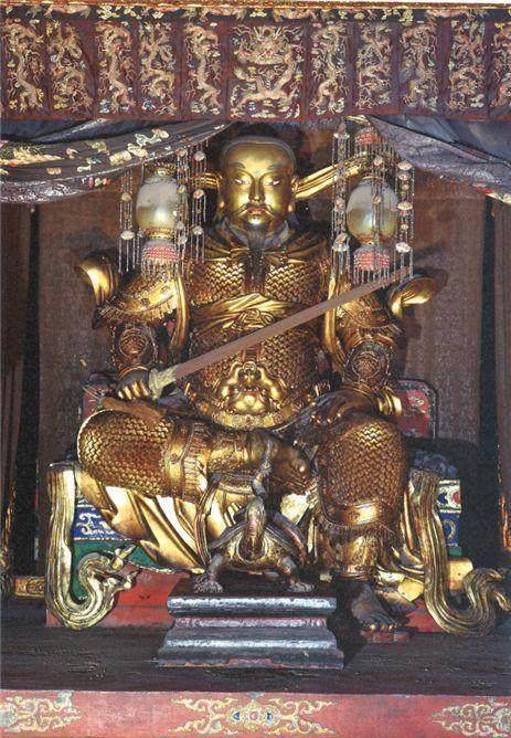 这是一座故宫中轴线上唯一没有被火烧过的宫殿,原因至今是个谜