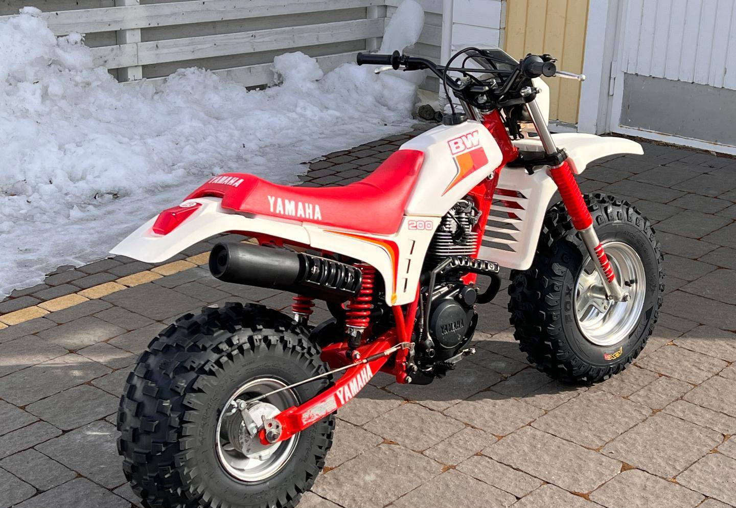 超级大轮摩托—雅马哈bw200_搜狐汽车_搜狐网