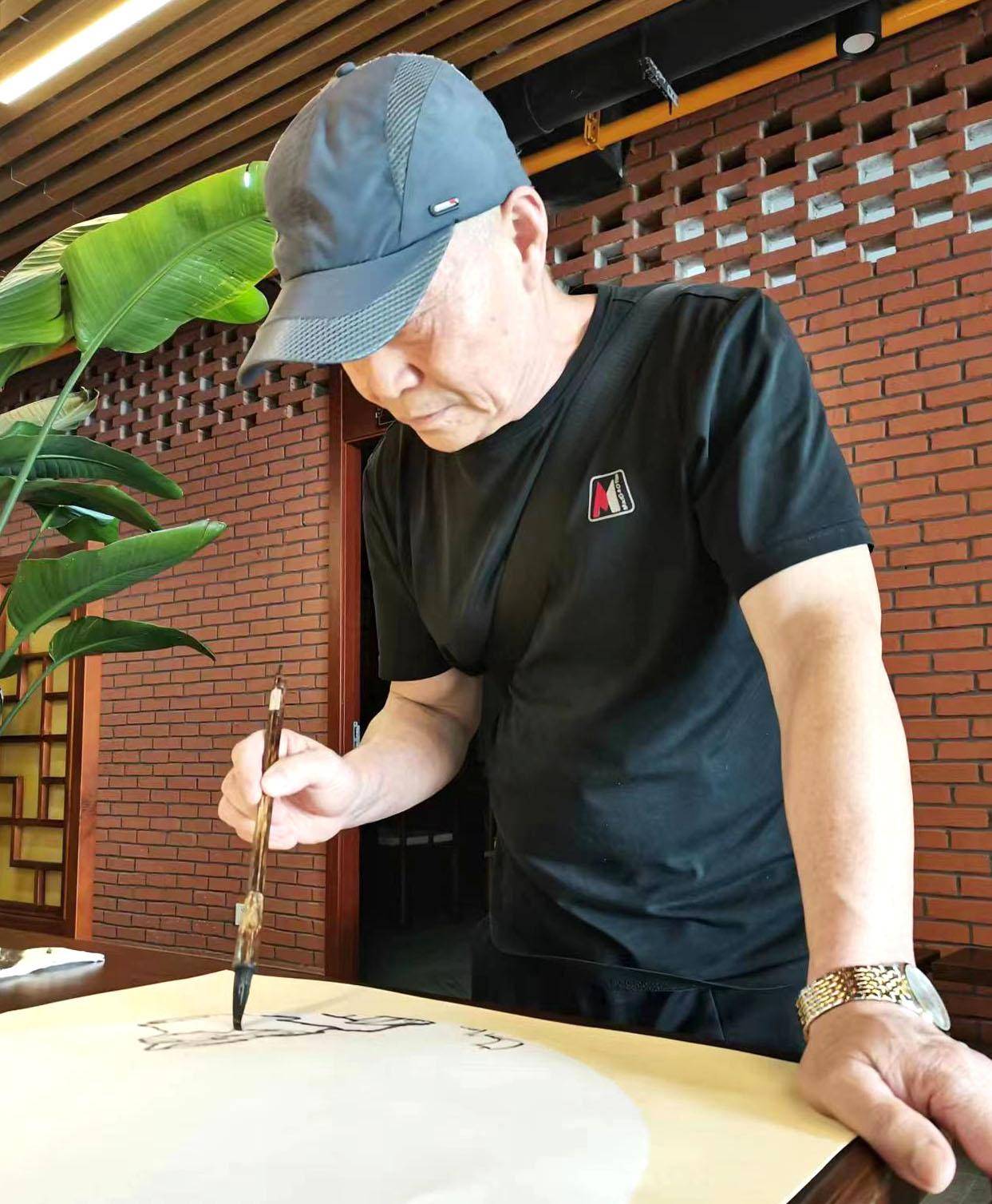 雪域将军方慰三,印象重庆网总编辑许江涛,逸空诗书画院院长王永钢及