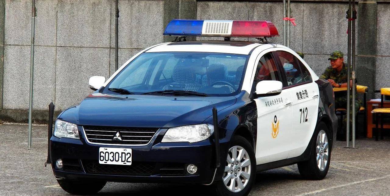 好看又好玩的小车|tomica 台湾特注 桃园市警察局三菱evo x警车_搜狐