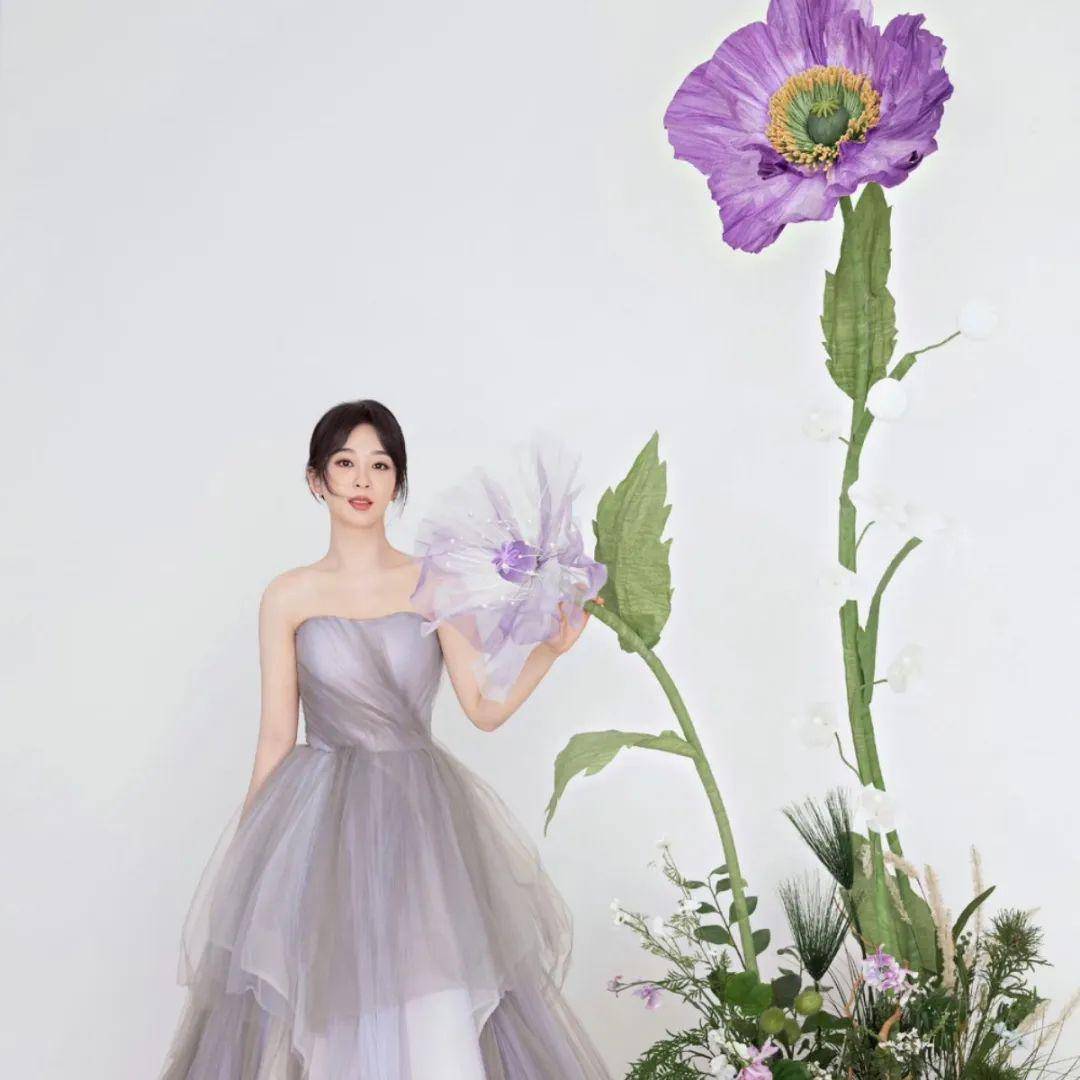 小八卦,杨紫,王鹤棣,任嘉伦_进行_市场_合作