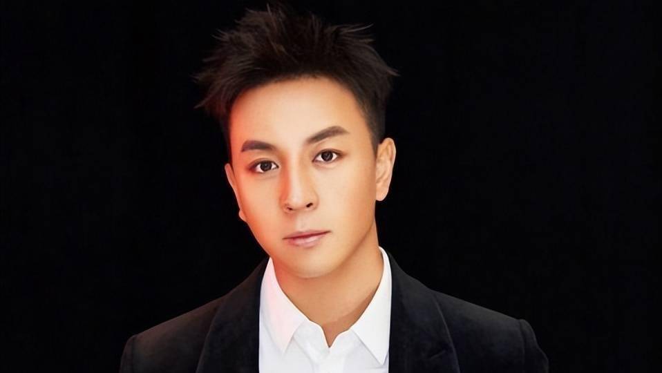 32岁的释小龙,180斤膘肥体壮成大叔,释小龙经历了啥?_武术_身材_肌肉