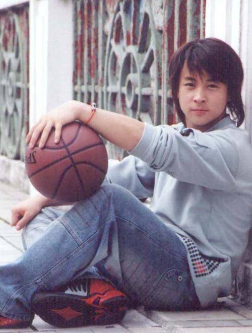 4岁成名,号称成龙接班人,再到无戏可拍,释小龙到底经历了什么?