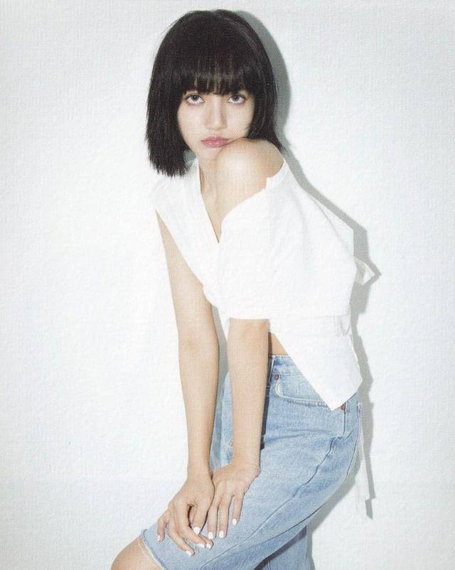 将露脐装 牛仔裤穿得出彩,很潮很有范儿_身材_lisa_时尚