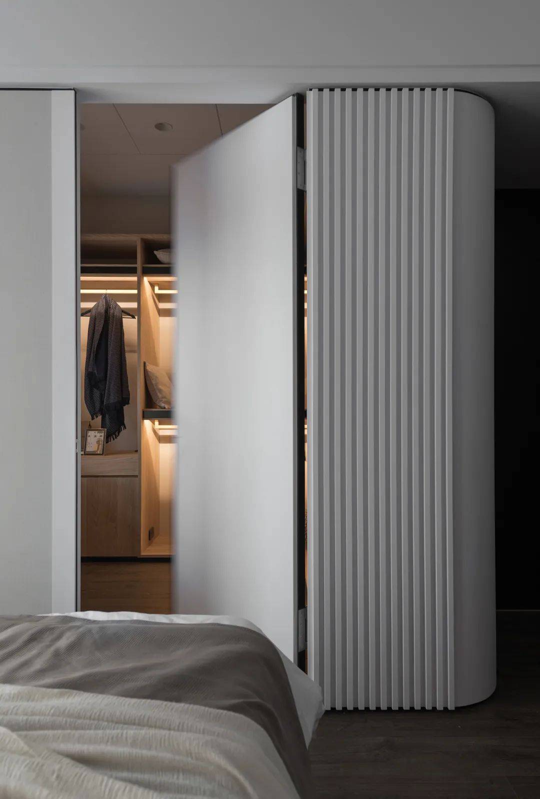 这些隐形门,不认真看都发现不了!_效果_的设计_造型