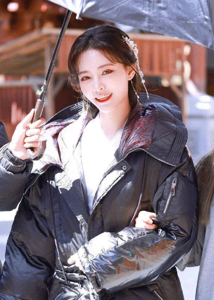 the9许佳琪新剧路透照流出,无美颜滤镜下的颜值如何?