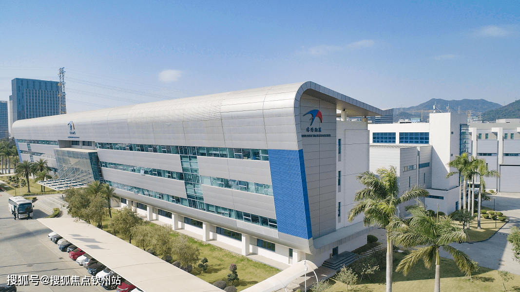 翔翼实景图【摩天宇】全国最大的航空发动机维修基地具备全国最顶尖的