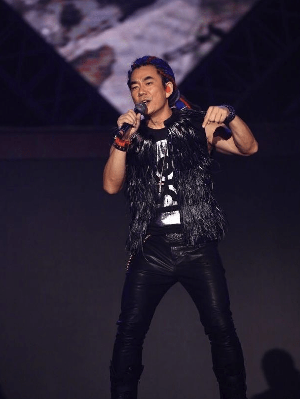 被任贤齐救过的女孩来看演唱会,曾患先天性心脏病,一曲《温柔》让人