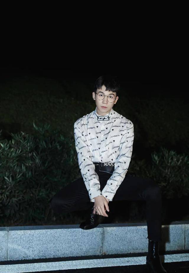 白举纲:快男出道的后生可畏,值得重视的披荆斩棘黑马_节目_芒果_卫视