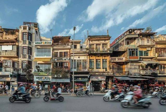 河内位于越南北部的红河三角洲,面积为3340平方公里,人口为756万人.