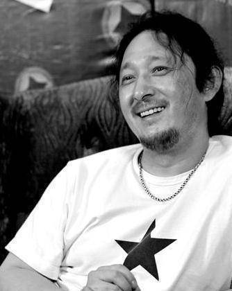 三宝的出名并不是偶然,毕竟是非常有才华的作曲家,现在的三宝还是非常